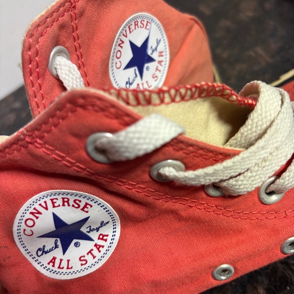 Converse Chuck Taylor High Top Sneakers - Picture 3 of 5